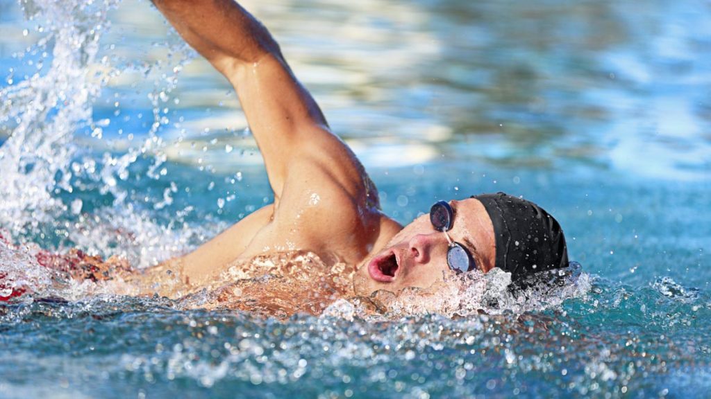 Swimming breathing techniques training 