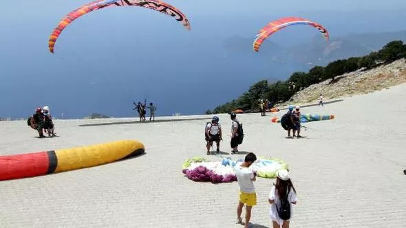 Paragliding in Istanbul
